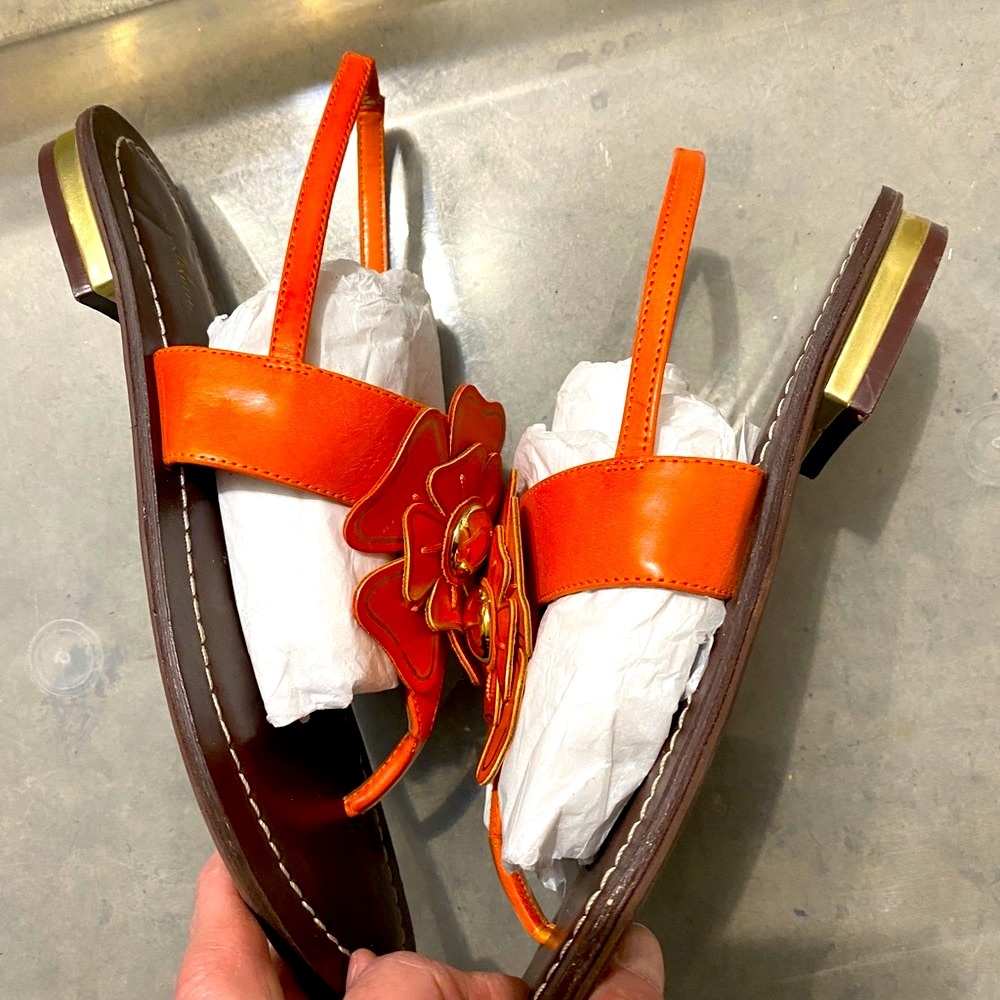 Sandals - Picture 3 of 8